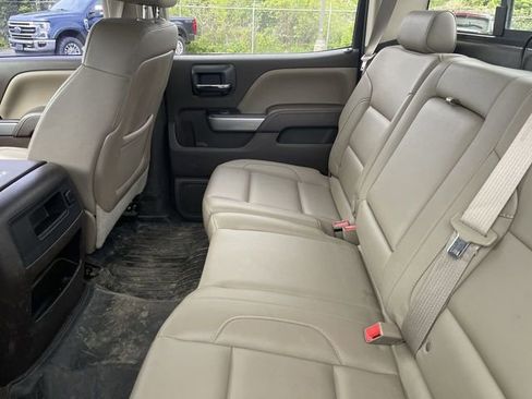 Used 2015 Chevrolet Silverado 2500 LTZ AWD/4WD image 3