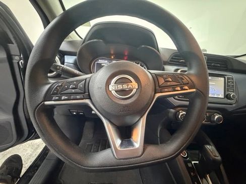 Used 2024 Nissan Versa SV FWD image 15