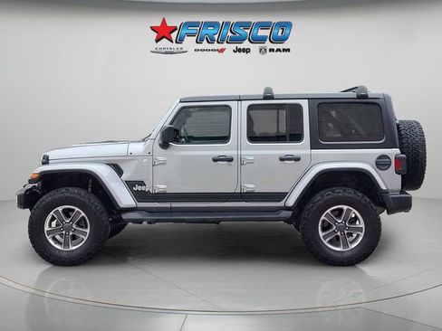 Used 2020 Jeep Wrangler Unlimited Sahara AWD/4WD image 4