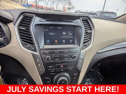 Used 2019 Hyundai Santa Fe XL SE FWD image 27