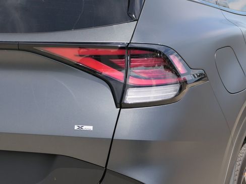 New 2025 Kia Sportage X-Line Prestige image 4