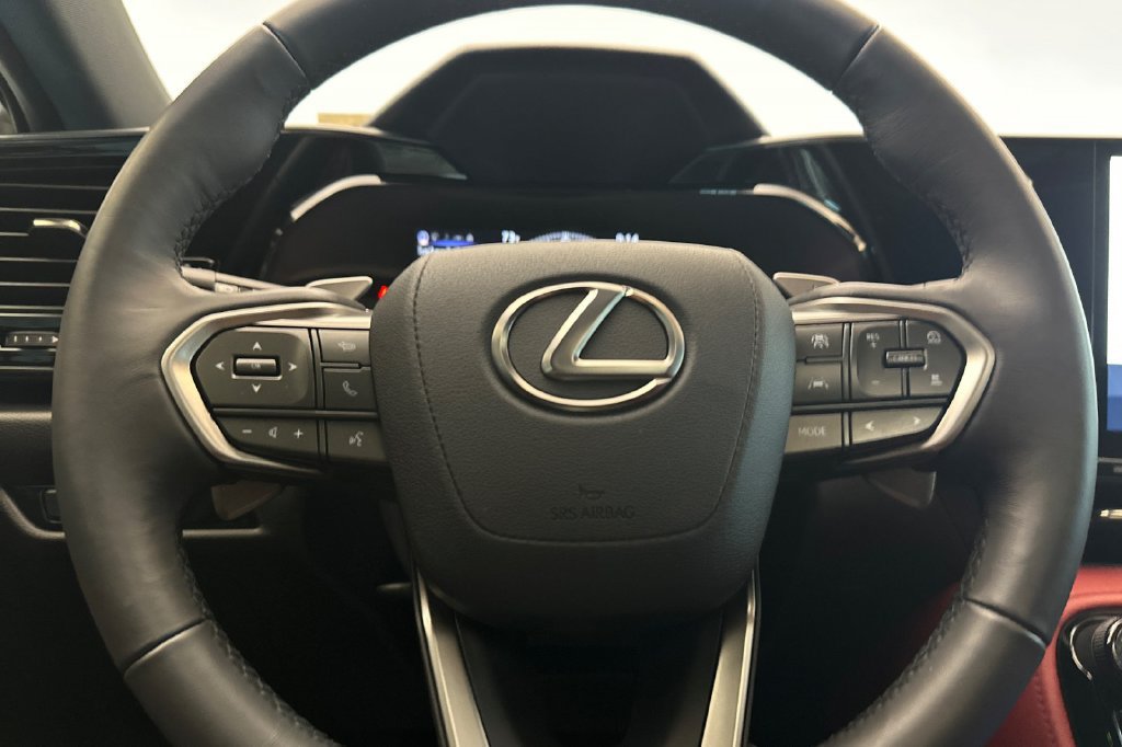 Certified 2024 Lexus NX 250 FWD image 23