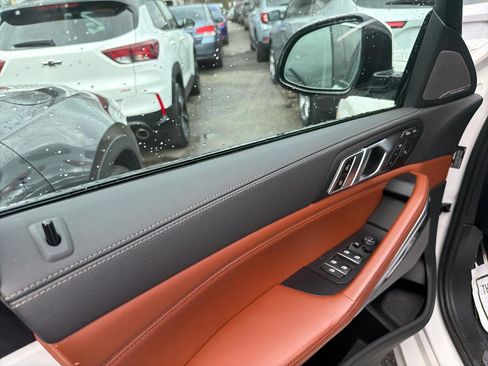 Used 2023 BMW X6 M50i w/ Executive Package AWD/4WD image 16