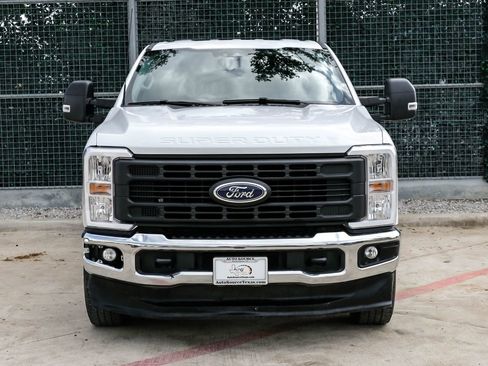 Used 2024 Ford F250 XL w/ XL Driver Assist Package AWD/4WD image 5