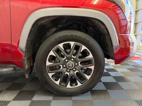 Used 2022 Toyota Tundra Limited AWD/4WD image 23