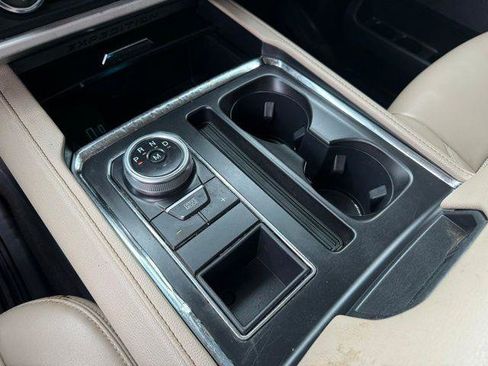 Used 2022 Ford Expedition Max XLT RWD image 11