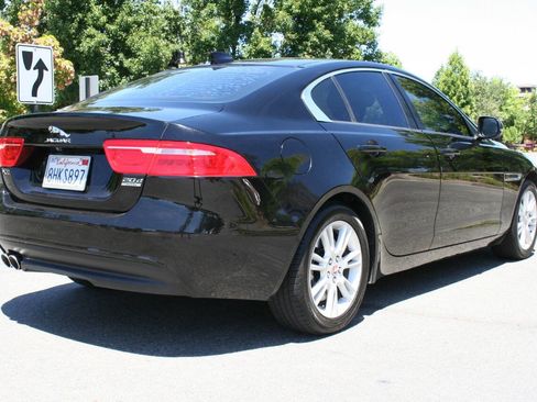 Used 2017 Jaguar XE Premium AWD/4WD image 5