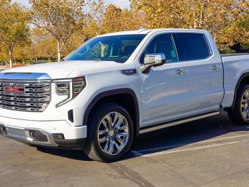 New 2026 GMC Sierra 1500 Denali w/ Denali Reserve Package AWD/4WD image 3