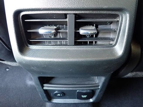 Used 2023 Ford Edge SEL w/ Convenience Package AWD/4WD image 19