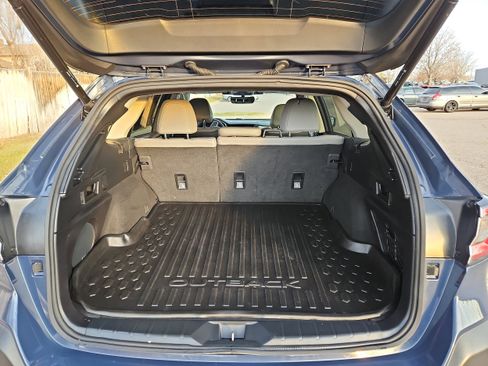 Certified 2023 Subaru Outback Limited image 13
