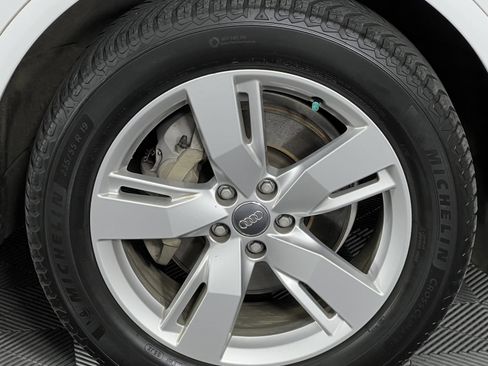 Used 2018 Audi Q5 Premium Plus w/ Premium Plus Package image 15