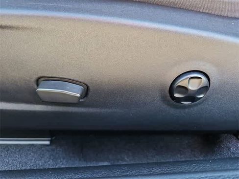 Used 2021 Dodge Challenger GT w/ Plus Package image 17