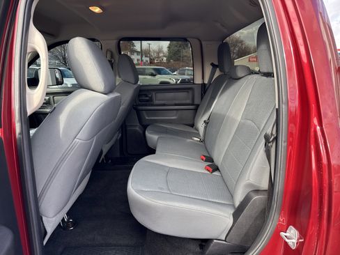 Used 2014 RAM 3500 Tradesman w/ Chrome Appearance Group image 10