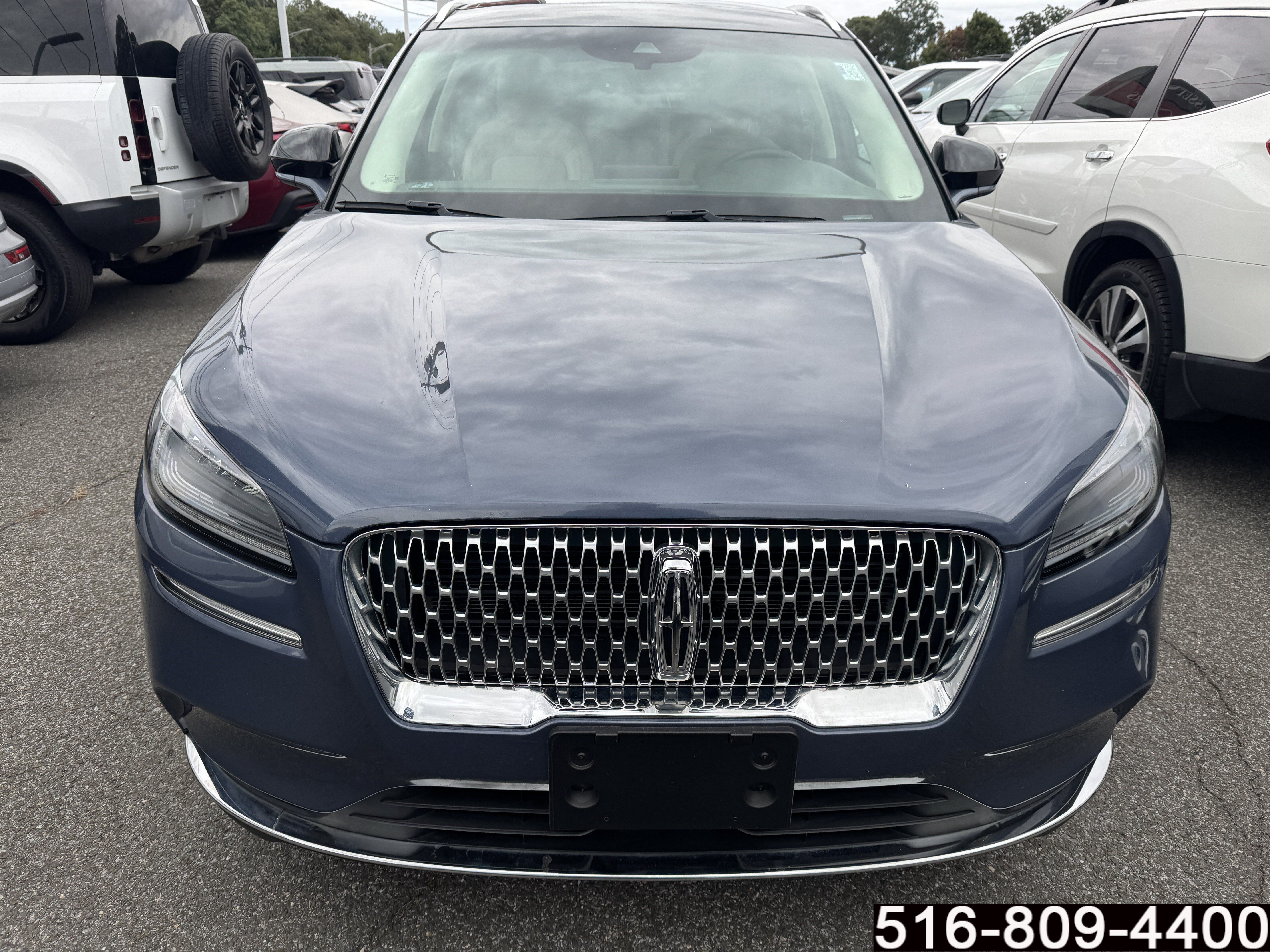 Used 2022 Lincoln Corsair AWD w/ Premium Package image 2
