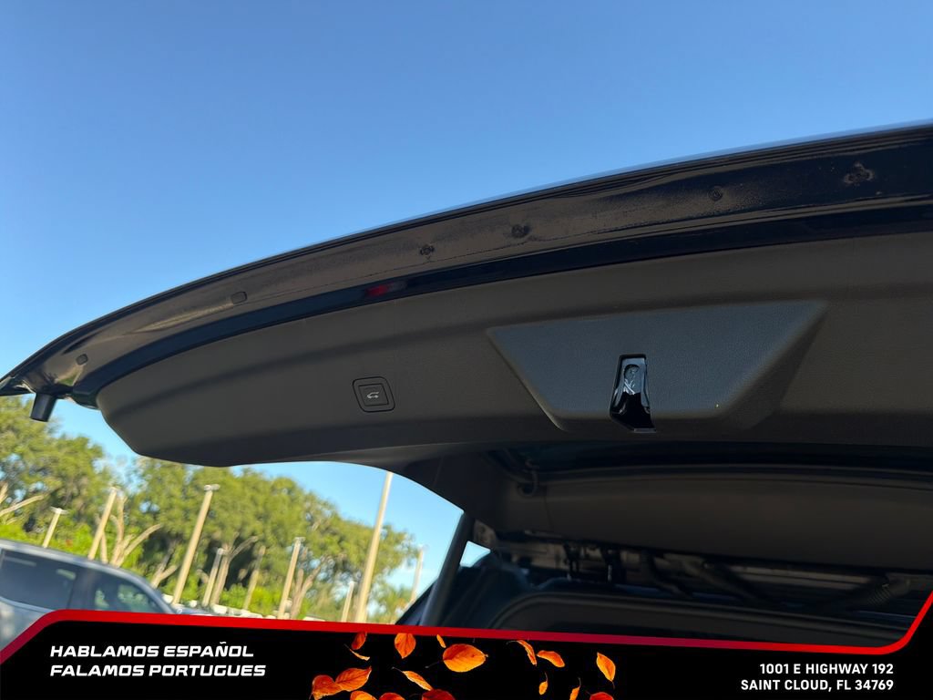 New 2026 GMC Yukon XL AT4 Ultimate AWD/4WD image 32