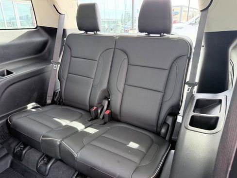Used 2018 GMC Acadia Denali w/ Technology Package AWD/4WD image 21