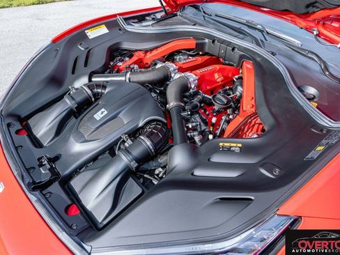 Used 2020 Ferrari Portofino RWD image 41
