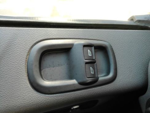 Used 2022 Ford Transit 350 XLT image 29