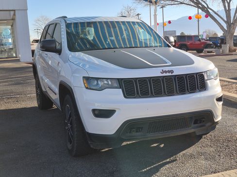 Used 2018 Jeep Grand Cherokee Trailhawk image 13