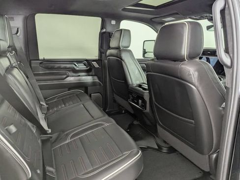 Used 2024 GMC Sierra 2500 AT4X AWD/4WD image 21