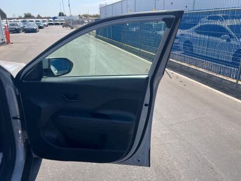 Used 2026 Hyundai Kona SE FWD image 22