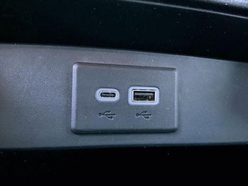 Used 2023 GMC Yukon XL AT4 w/ Max Trailering Package image 32