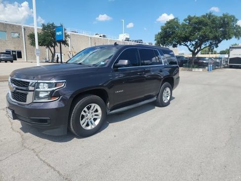 Used 2015 Chevrolet Tahoe LS RWD image 2