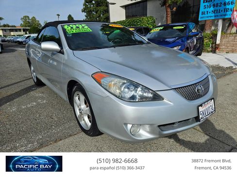 Used 2006 Toyota Solara SE FWD image 1