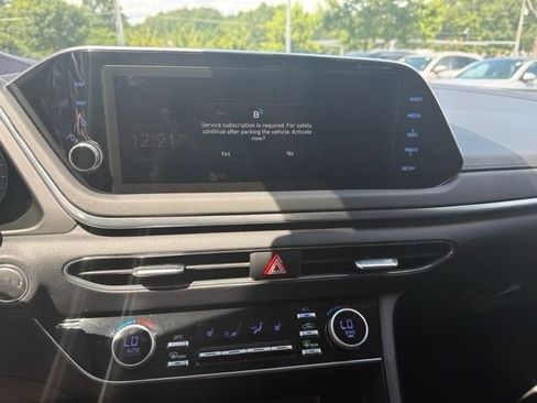 Used 2023 Hyundai Sonata SEL FWD image 9