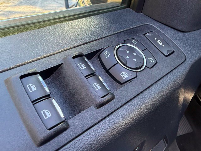 Used 2022 Ford F350 Platinum AWD/4WD image 13
