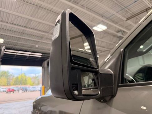 Used 2026 RAM 2500 Big Horn AWD/4WD image 16