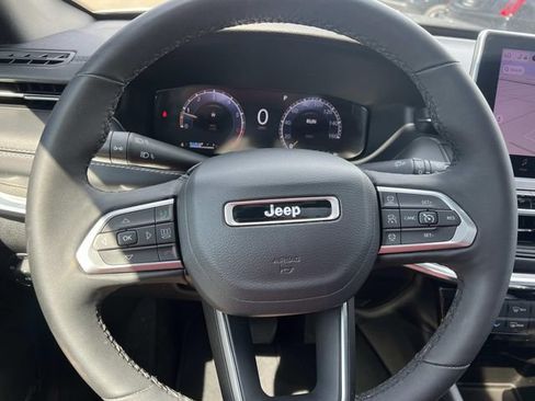 Used 2023 Jeep Compass High Altitude AWD/4WD image 18