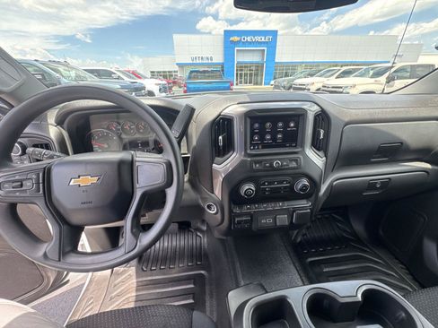 Used 2023 Chevrolet Silverado 1500 W/T w/ WT Value Package AWD/4WD image 19