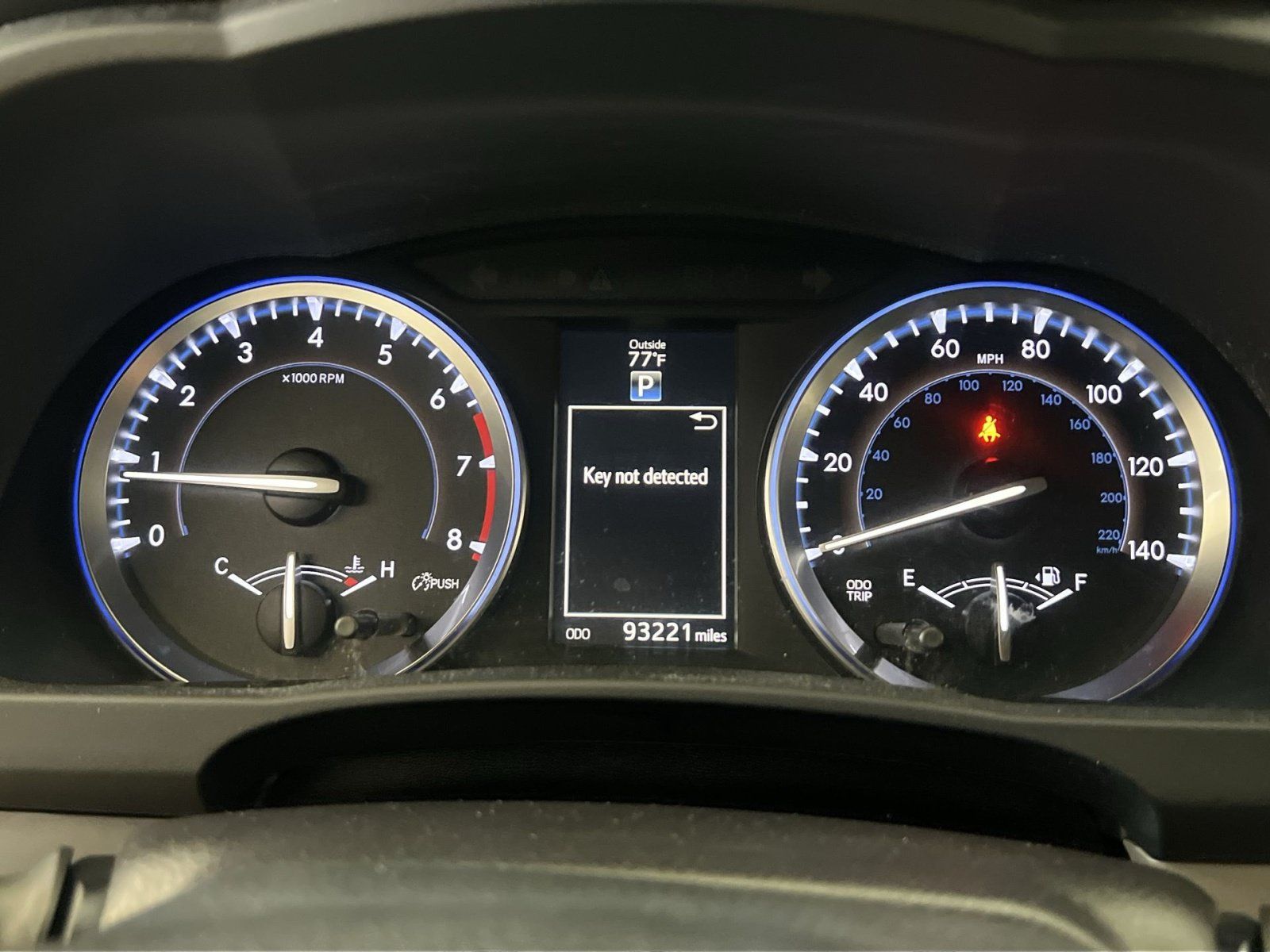 Used 2016 Toyota Highlander XLE AWD/4WD image 16
