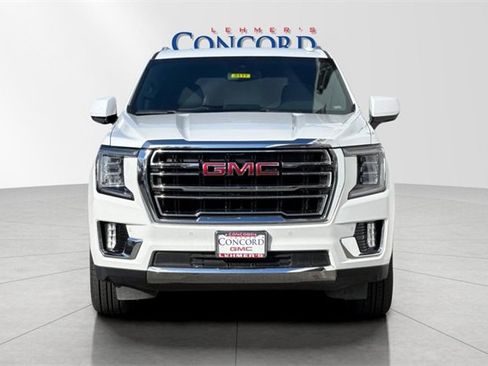 Used 2024 GMC Yukon XL SLT image 9