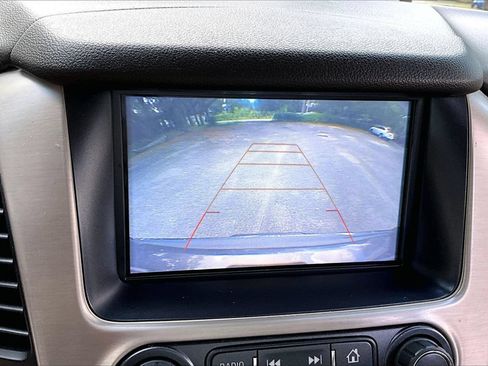 Used 2020 GMC Yukon Denali RWD image 13