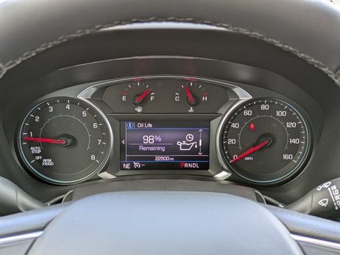 Used 2023 Chevrolet Equinox LT image 23