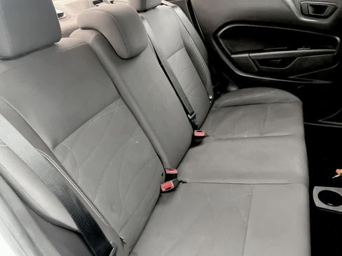 Used 2017 Ford Fiesta SE image 15