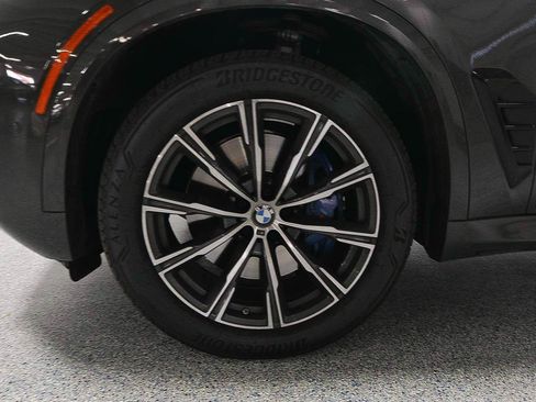 Used 2025 BMW X5 xDrive40i w/ Executive Package AWD/4WD image 5