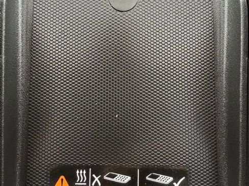 Used 2024 GMC Sierra 1500 AT4 w/ Technology Package image 29