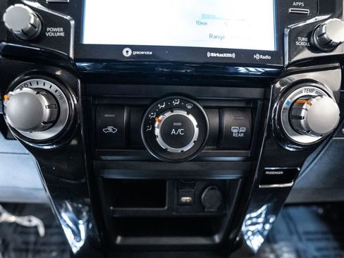 Used 2024 Toyota 4Runner TRD Off-Road image 23