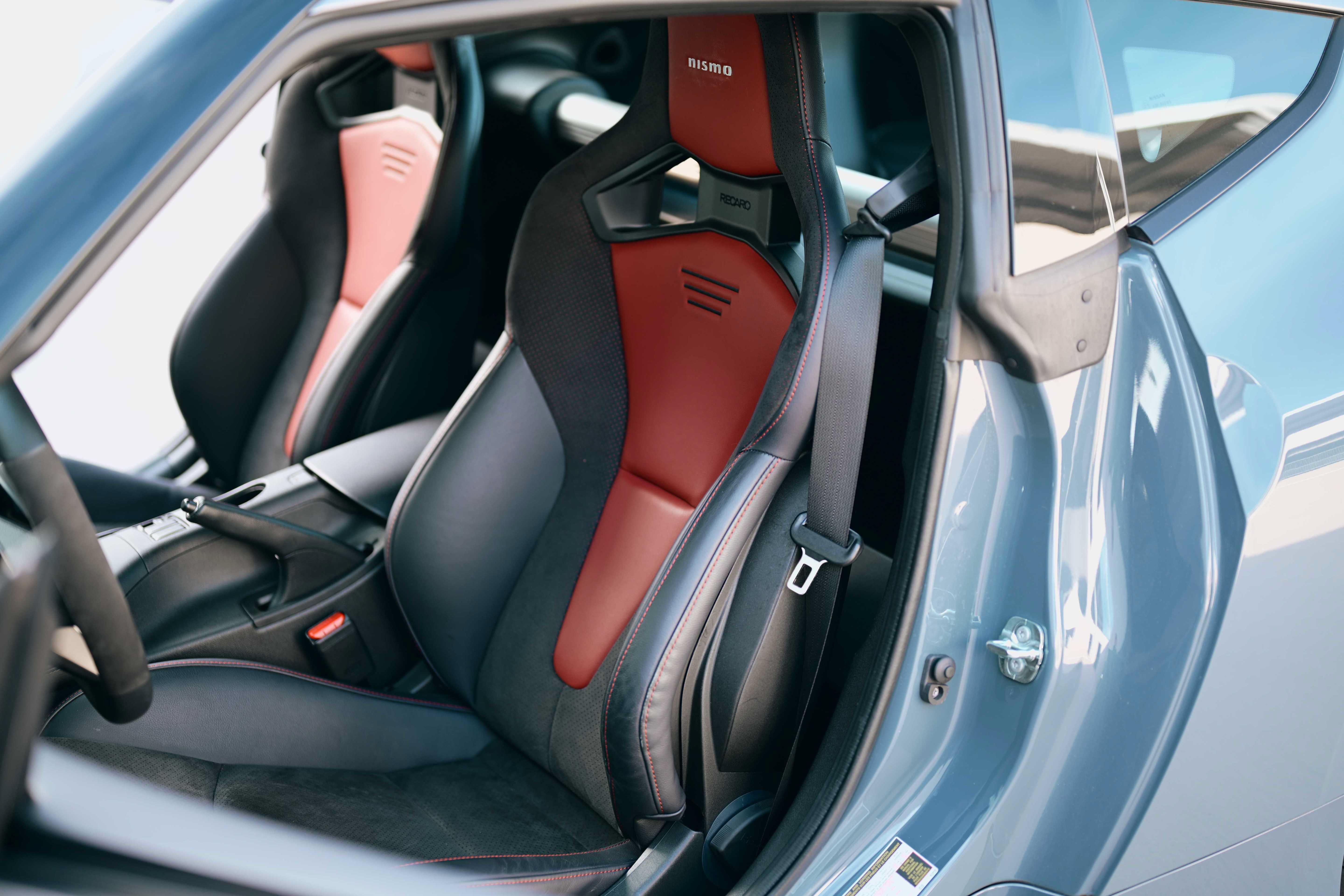 Used 2025 Nissan Z NISMO w/ Floor Mat Package RWD image 14