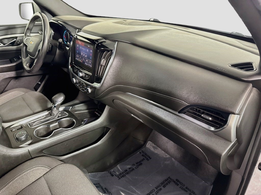 Used 2022 Chevrolet Traverse LT AWD/4WD image 29