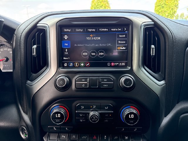 Used 2020 Chevrolet Silverado 1500 RST w/ True North Edition AWD/4WD image 21