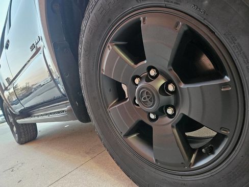 Used 2007 Toyota 4Runner Sport AWD/4WD image 8