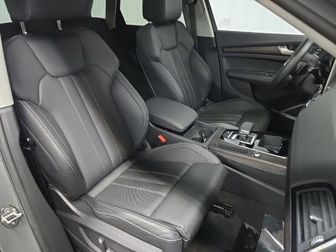 Used 2023 Audi Q5 2.0T Premium Plus AWD/4WD image 17