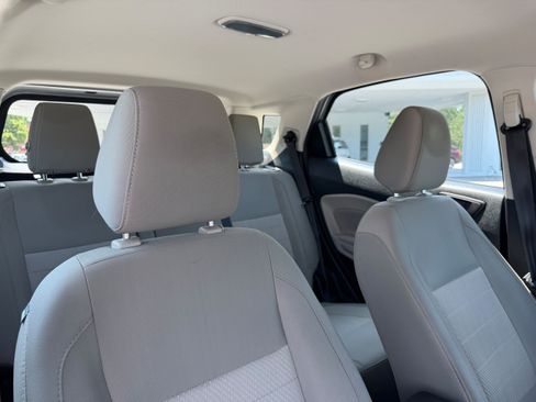 Used 2021 Ford EcoSport S FWD image 25