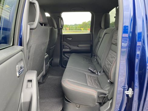 Used 2023 Nissan Frontier Pro-X w/ Pro Convenience Package RWD image 16