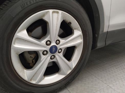 Used 2015 Ford Escape SE FWD image 31