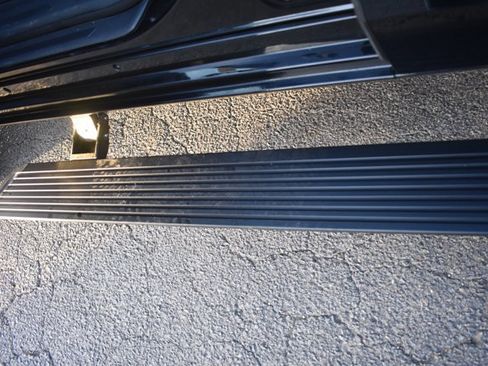 Used 2025 Toyota Tundra Platinum image 12